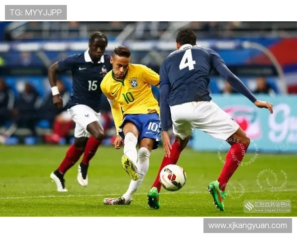 足球明星精彩表演踢球视频集锦展现绝技与激情的完美结合