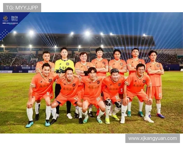 帅气足球明星的魅力与风采:他们如何在绿茵场上闪耀光芒